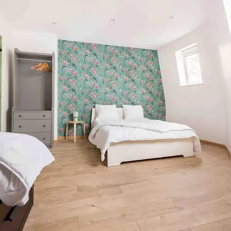 Maison Spacieuse Proche Lille Casa de Férias